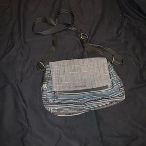 Dakine crossbody bag